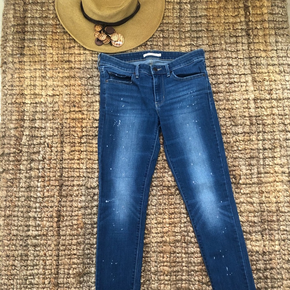 Levi’s 711 Skinny White Splattered Blue Jeans